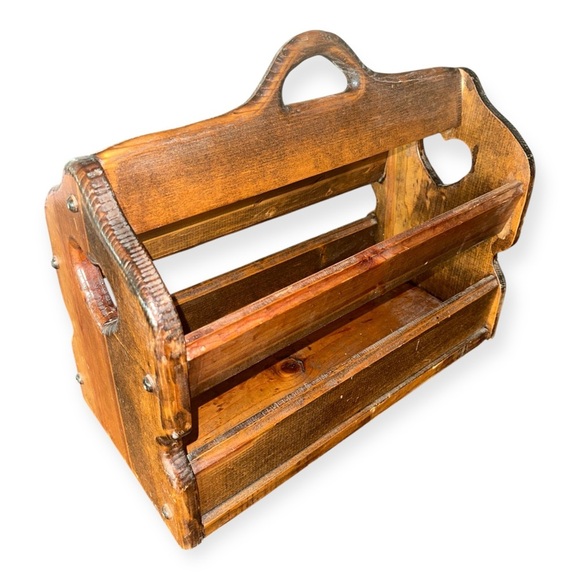 Country Style Wooden Magazine Rack with Handle, Heart Cutouts, 2 Compartments - Picture 8 of 8
